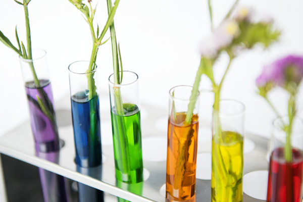 公司產(chǎn)品廣泛應(yīng)用于醫(yī)藥、電子、環(huán)保、塑料、紡織、日化等領(lǐng)域